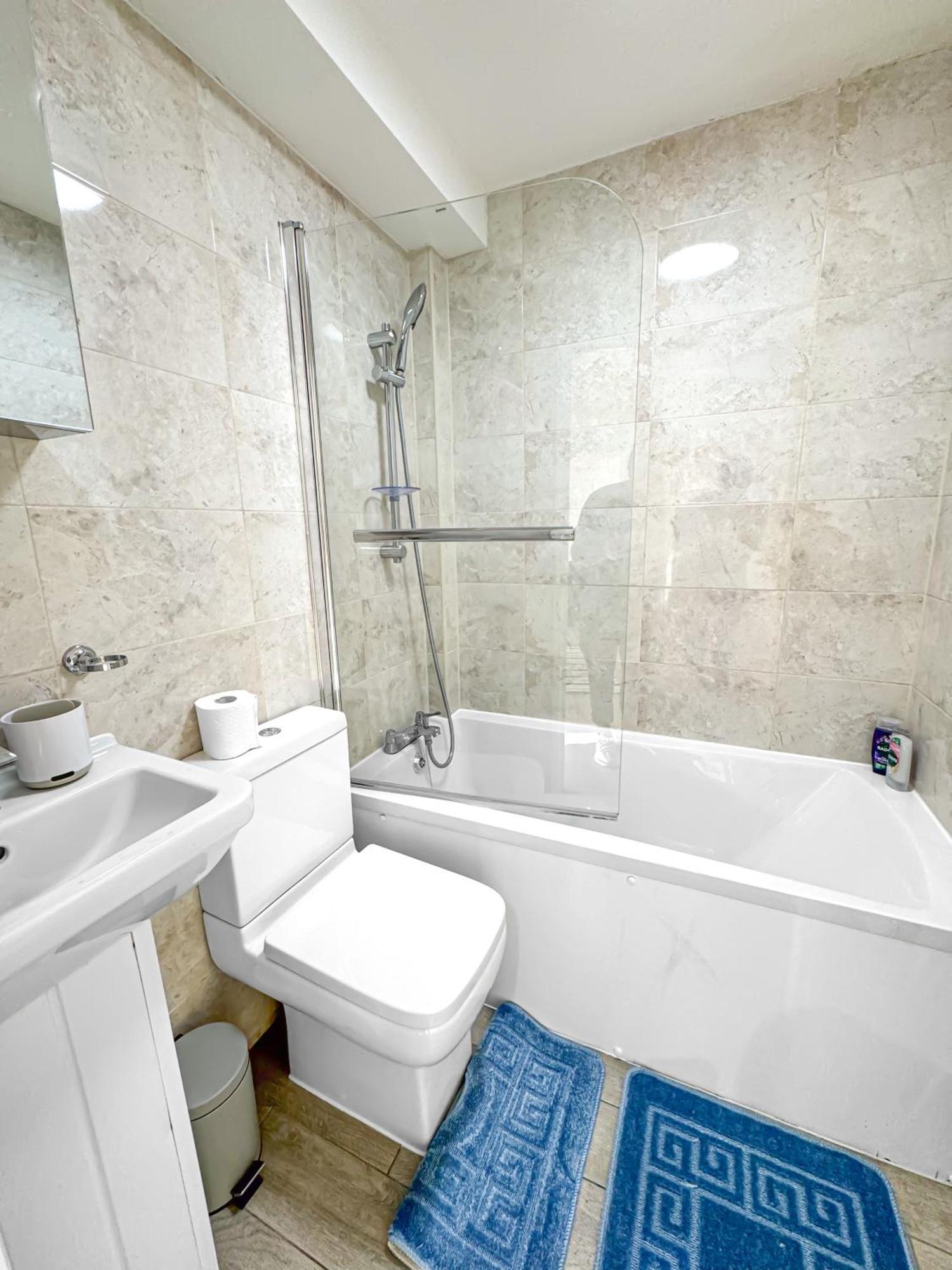 Luxury Flat For 6 - 5 Min Walk From Camden Market Hw4 Londra Esterno foto